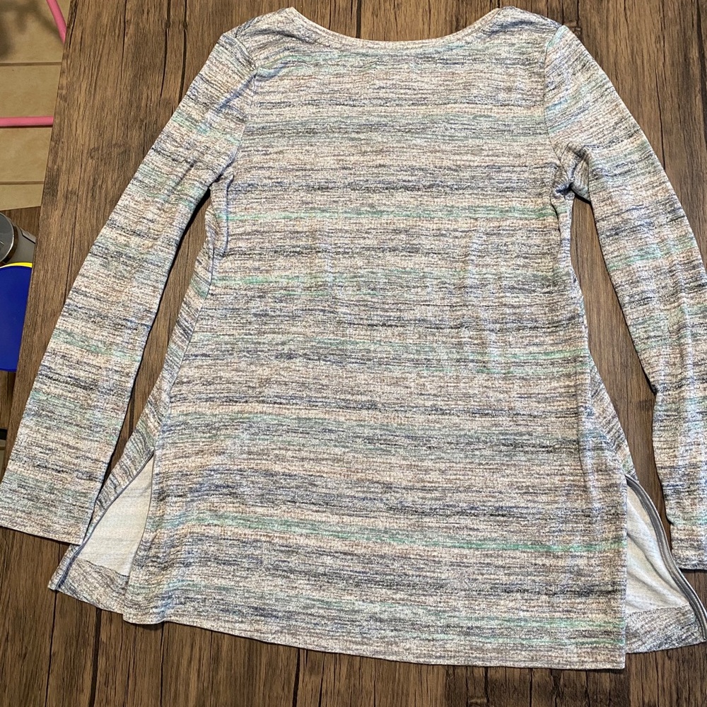 Maternity long sleeve shirt